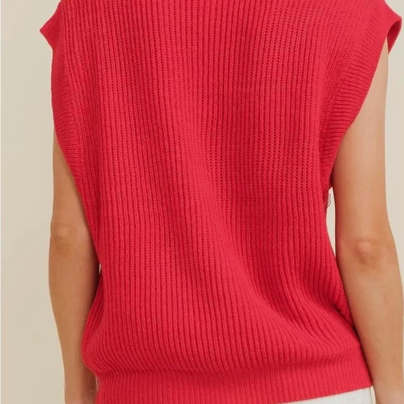 Rebels Sweater! - Picture 2 of 2